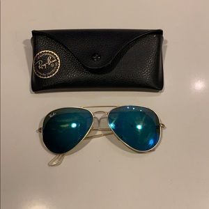 Ray ban aviators blue lens
